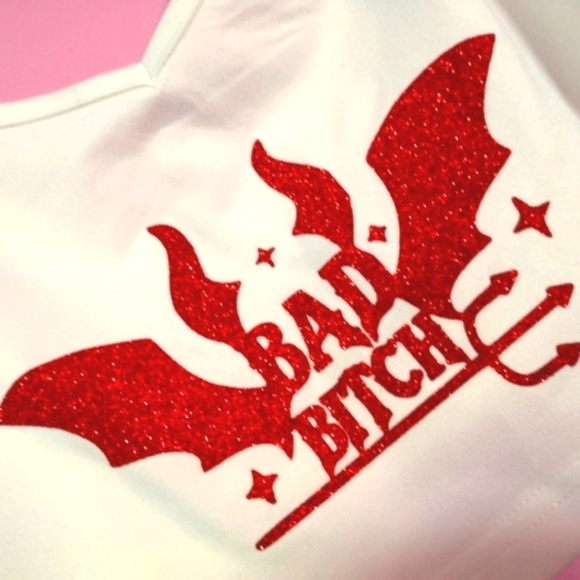 White Crop Top with Red Graphic - Picture 2 of 2